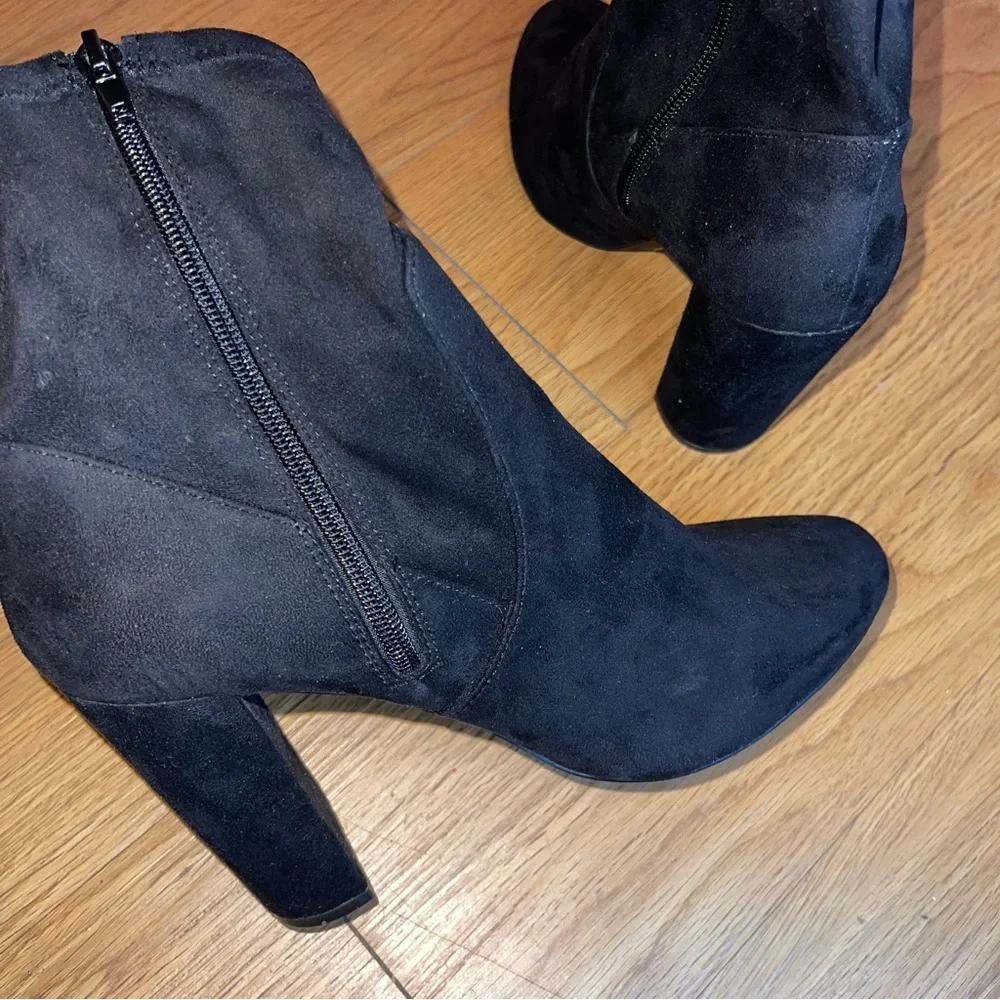 CALL IT SPRING Stretch ankle booties